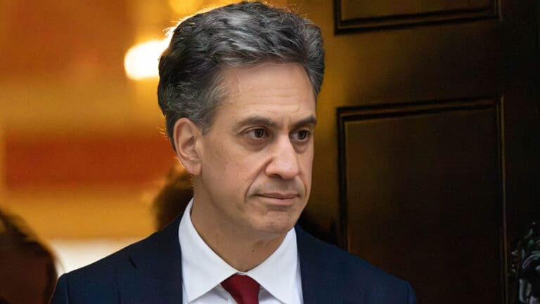 Unison backs Miliband for chancellor as union battle over the Treasury intensifies